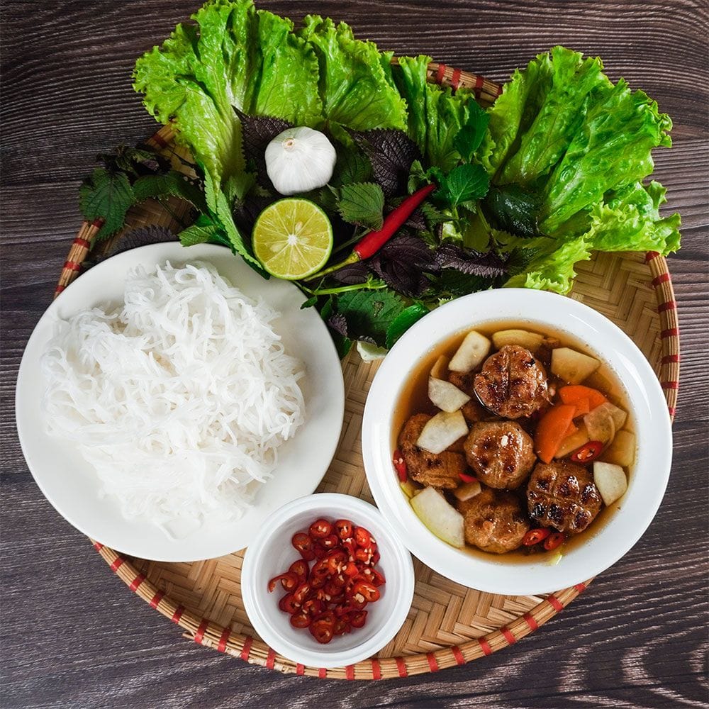Bun Cha de Hanoï — De l'humble plat de rue au repas présidentiel