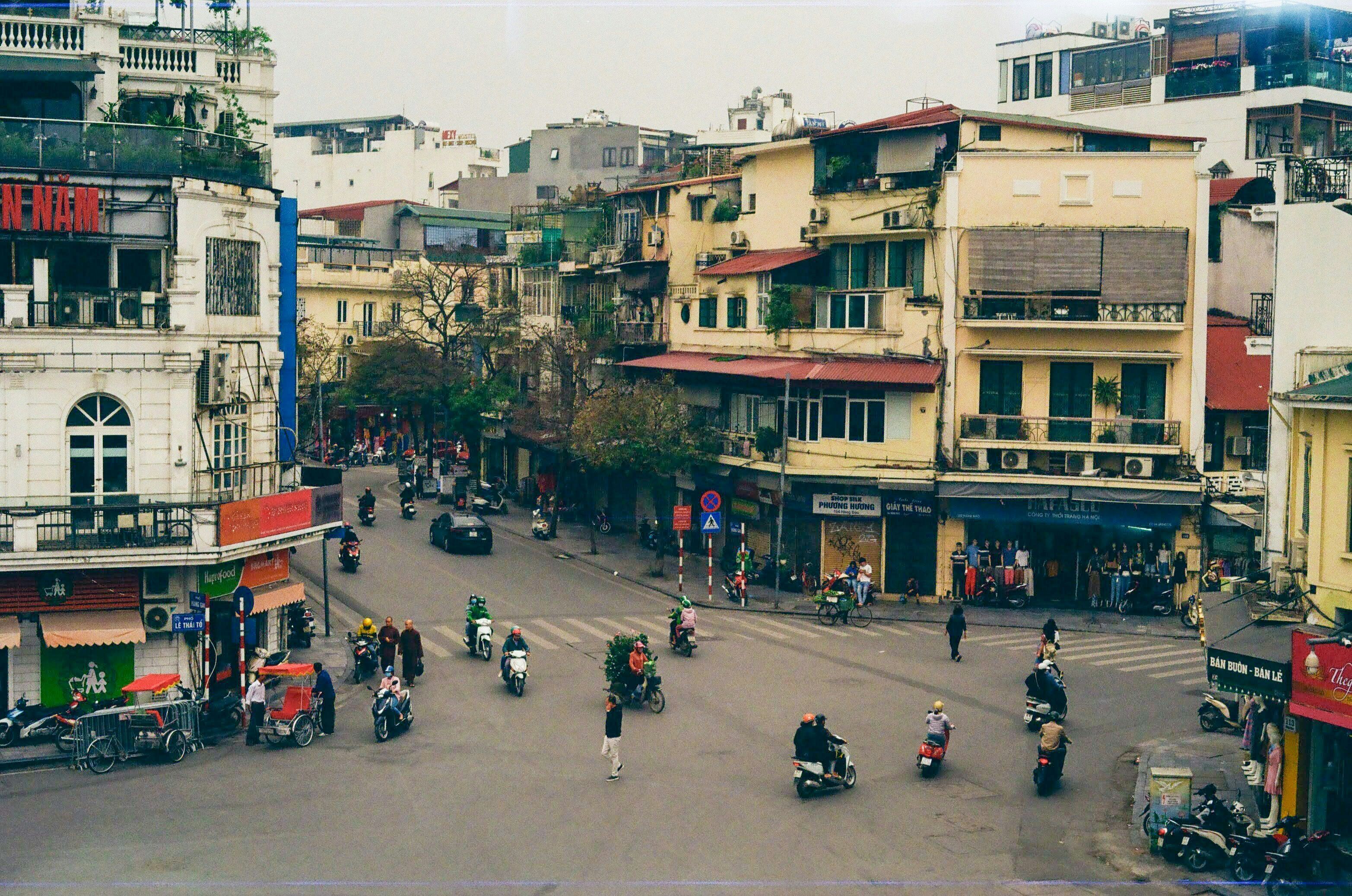 DÉCOUVERTE DE LA CUISINE LOCALE VIETNAMIENNE - thumbnail 4